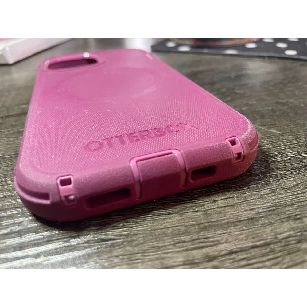 OtterBox Foxberry Pink Case for iPhone 11 Pro Max - MagSafe Compatible - Used